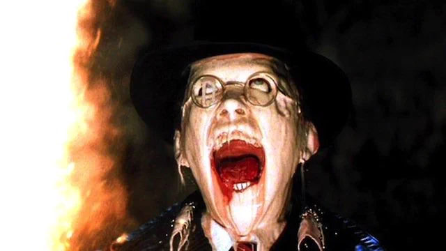 @penginsama12341 『インディ・ジョーンズ』の一作目のドイツ人の顔が溶けるシーンを思い出した。 