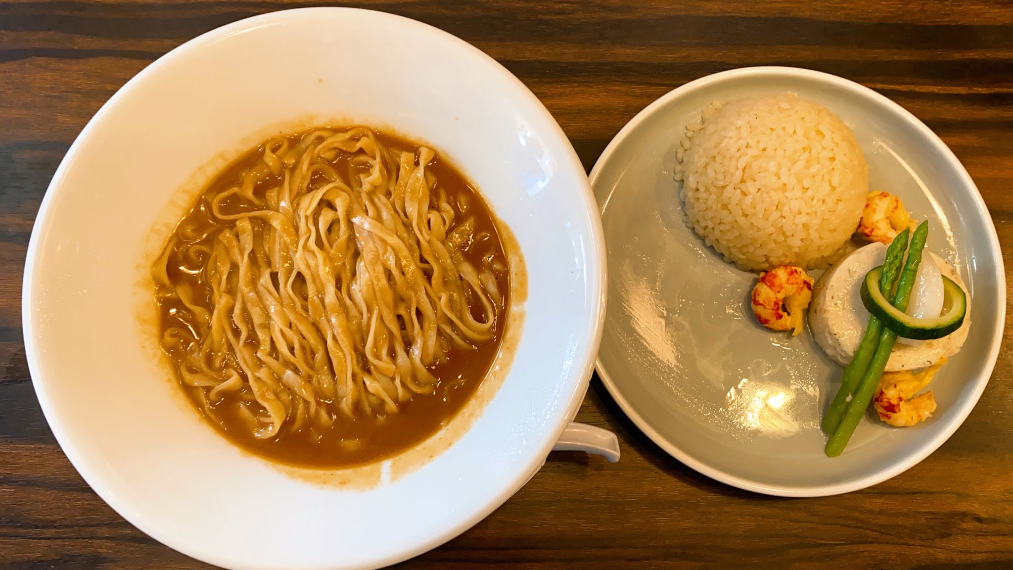 M Tatsumi ノーモア汁完宣言 店主さんごめんなさい 稲荷屋 稲荷町 限定 Sp エクルビスをソースナンチュアで リヨン風 オレンジ色の憎いやつ ザリガニの甘みとバター 生クリームのコク溢れるナンチュアソースがタマランチュア バターライスとの