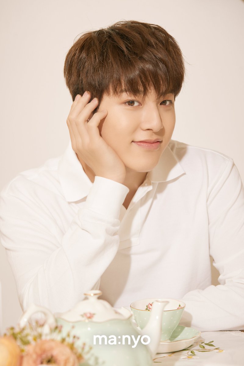 TREASUREbr_'s tweet photo. [BRAND REPUTATION] Good morning, Teumes. Please reply with 트레저 소정환 #트레저소정환 #소정환 #SOJUNGHWAN. Leave some positive message for him and please be mindful of the message you'll use for it will show up in Naver. 

#트레저 @treasuremembers https://t.co/tWS3lVa2xK