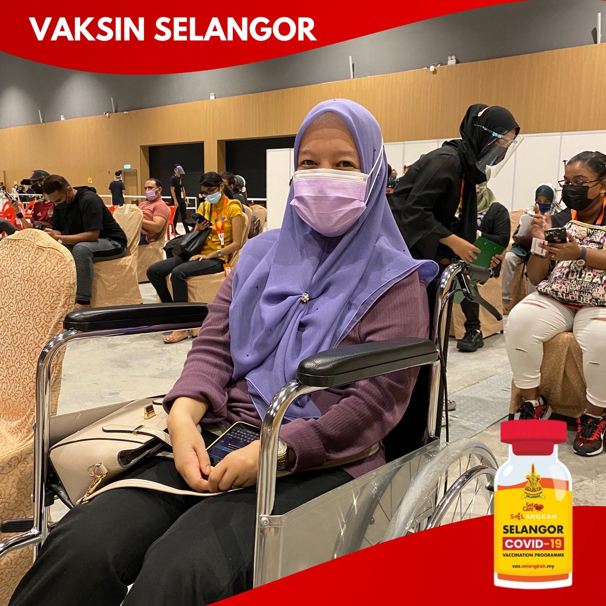 selgategroup's tweet photo. In this trying times, we are not leaving anyone behind to get vaccinated against COVID-19. 

Every one of you matters!

Ms Wana Rashid, Mr Omar Basah, and Mr Azmin Asri from @mytmgroup got their vaccine today. 🥳

#Selcare #Selangkah #VaksinSelangor  #SelVax #ProaktifPrihatin https://t.co/82BszvEdDx
