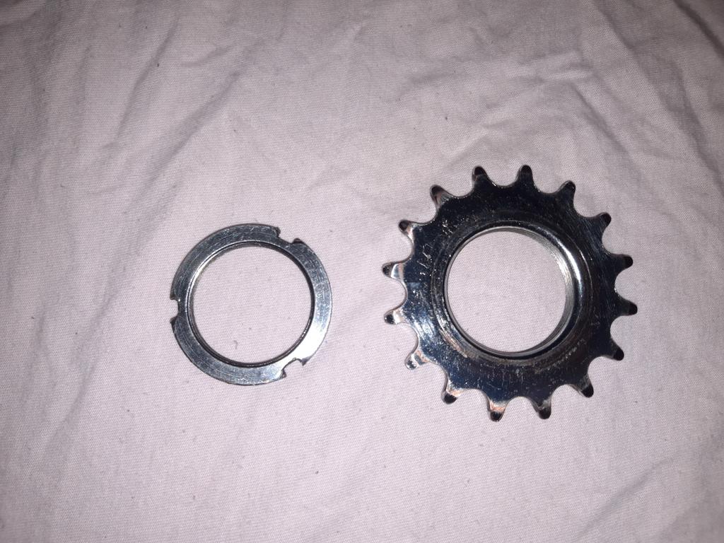 WTS | Hub 32 Hole bawaan United | Lockring + COG 16T | Kondisi Aman Sejahtera | 300k #fnfjb