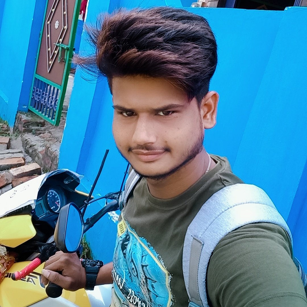 Rajachoudhari5's tweet photo. #waiting_for
#Goodtimes https://t.co/TZLHhtyXiH