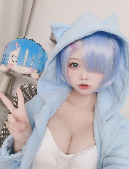 コスプレイヤーLoluuuuuuのTwitter画像38
