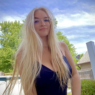 rIIykendaII's tweet photo. #NewProfilePic https://t.co/KNBssW9hNu