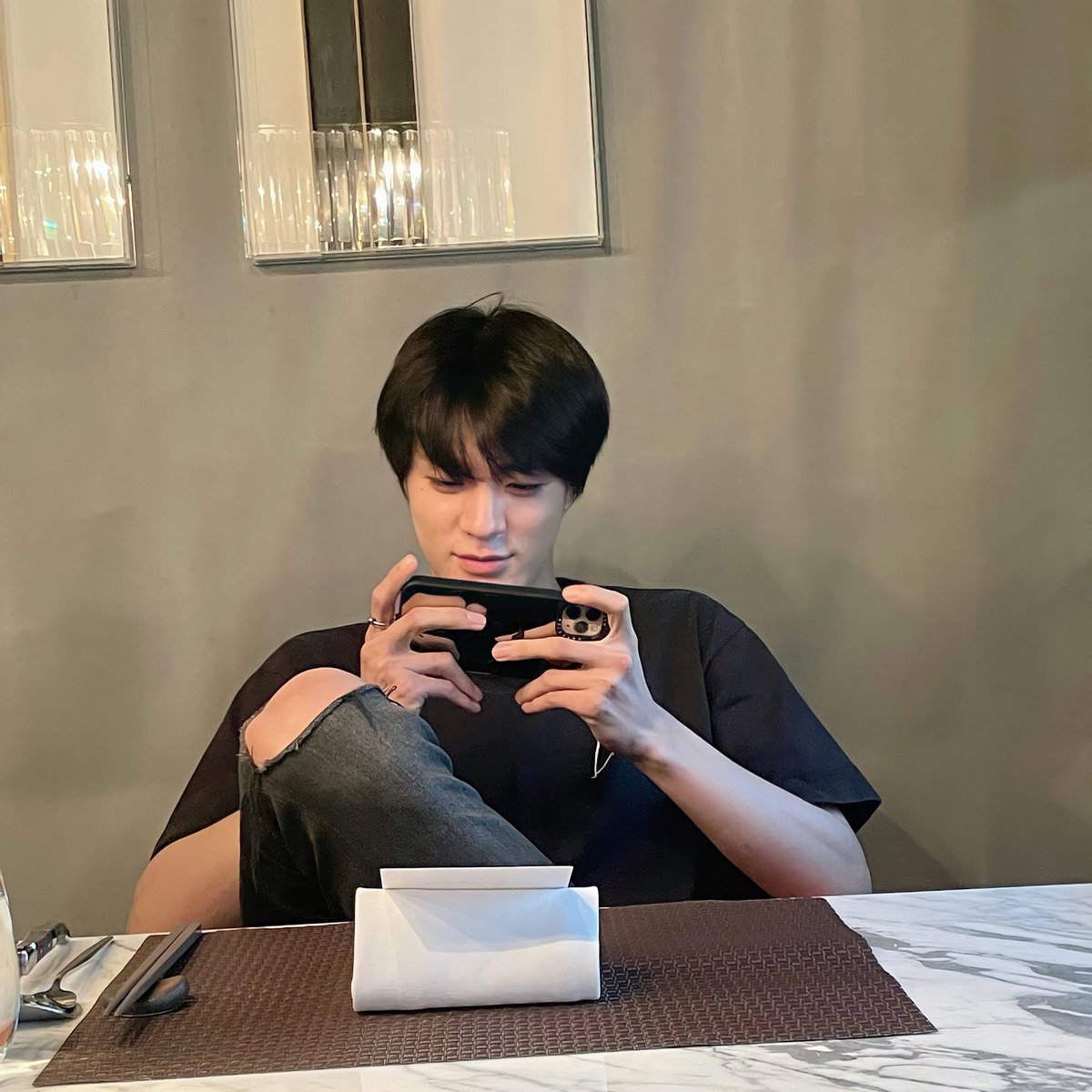 allEsyy's tweet photo. | are we bestfriend? |
; jeno au https://t.co/3jywnxjWkB