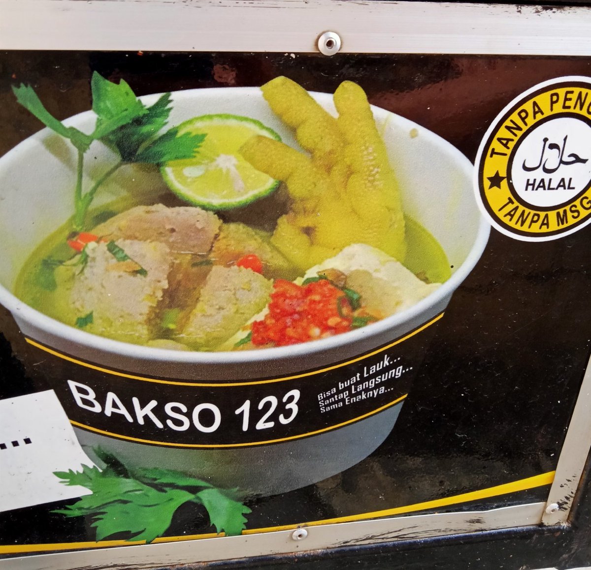 voadee's tweet photo. Ini nih #baksoviral #baksokekinian di kawasan #griyakencana 1 #pakujaya #pedurenan #ciledug samping #alfamart #bripakujaya cuss mampir!!! 👍🤤 https://t.co/vuSbmfiTQU