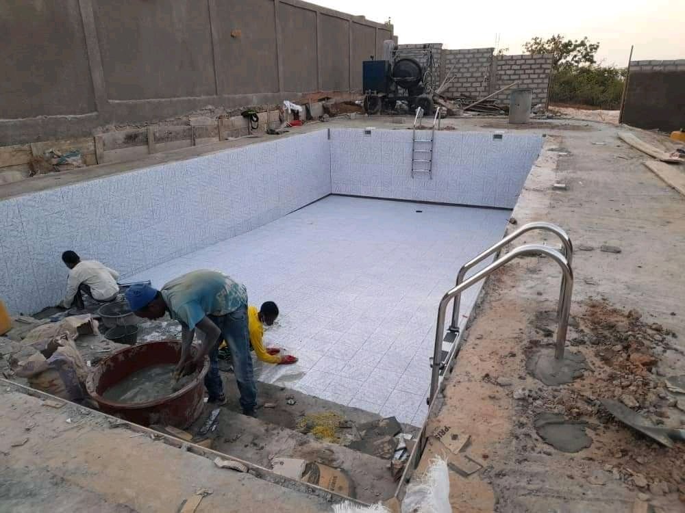 MaliPiscine's tweet photo. Pour tous vos projets de construction de piscines contactez-nous au +22394524975 https://t.co/2gwBin8WD4