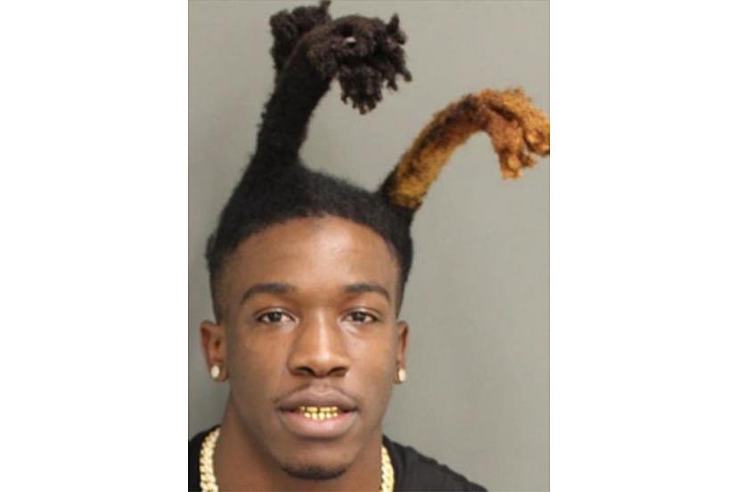 24Updatez's tweet image. HOTBOII ON THE RUN FROM POLICE, WANTED ON RICO CHARGES😮

Rising rapper Hotboii is currently wanted by police in Florida.
According to police documents obtained by XXL on Friday (July 2), Hotboii, born Javarri Walker, is on the run from police in Orlando. He is among 32 others