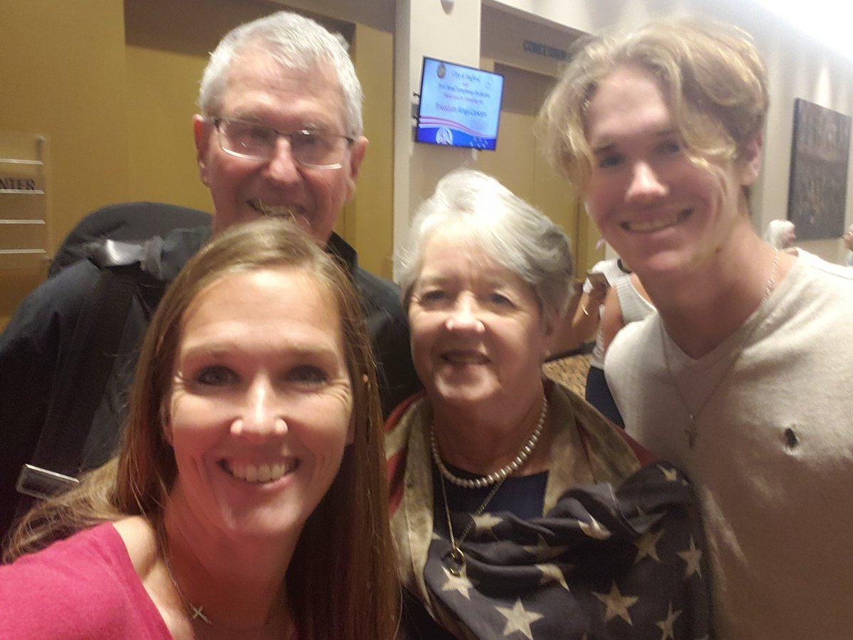 gayleydeemom3's tweet photo. Let Freedom Ring concert...🇺🇲❤
#FourthofJuly #FBSO https://t.co/qqoejnase7