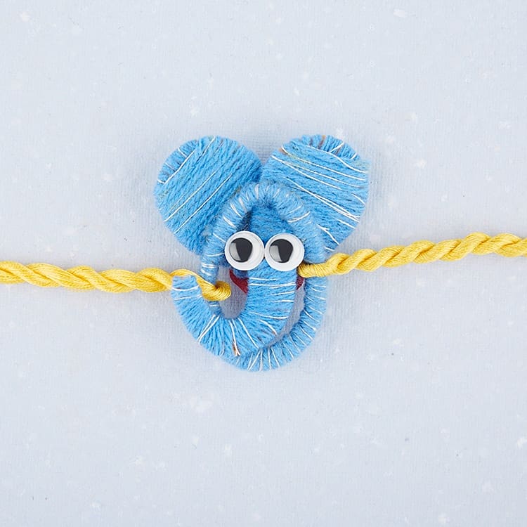 Avacayam's tweet photo. Rakhee for Children for Raksha Bandhan 2021. Our team of artists with disabilities have created creative new and very cute rakhees for kids. 
Message us on whats app +91 96500 58713 if you want to know more.

#rakhiforkids #rakhispecial #creativenewthings #disabilityart https://t.co/CiHEYULF3j
