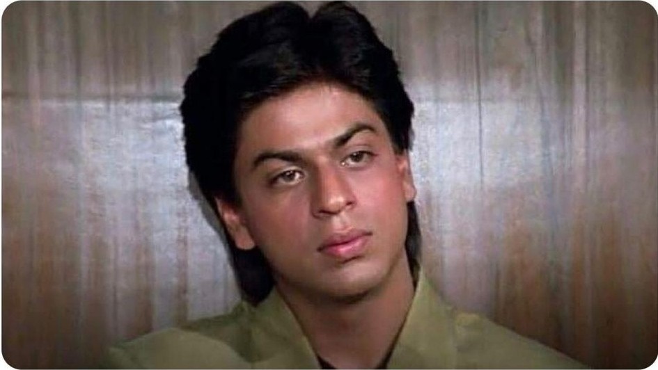 _Snow_bubble's tweet photo. Me in a Wedding when aunties start saying you are next https://t.co/4nKEtq8uRi