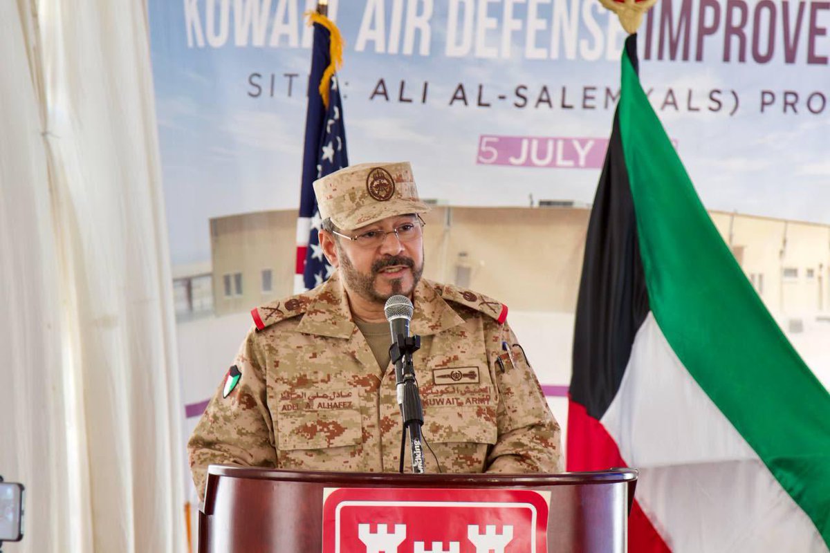 بحضور آمر سلاح الدفاع الجوي اللواء الركن عادل علي الحافظ أقيم صباح اليوم حفل تدشين سرية الباتريوت الحديثة بمشاركة العميد كيمبرلي كولوتون قائد عام فرقة عبر المحيط الأطلسي والعميد دارن إي سلايتن رئيس مكتب التعاون العسكري من القوات الأمريكية الصديقة .