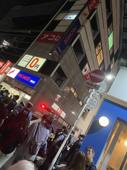 遅延 山手線 渋谷駅で盗撮していた男 警察から逃走中 高架下に飛び降り 各線で遅延 現地の画像まとめ まとめダネ