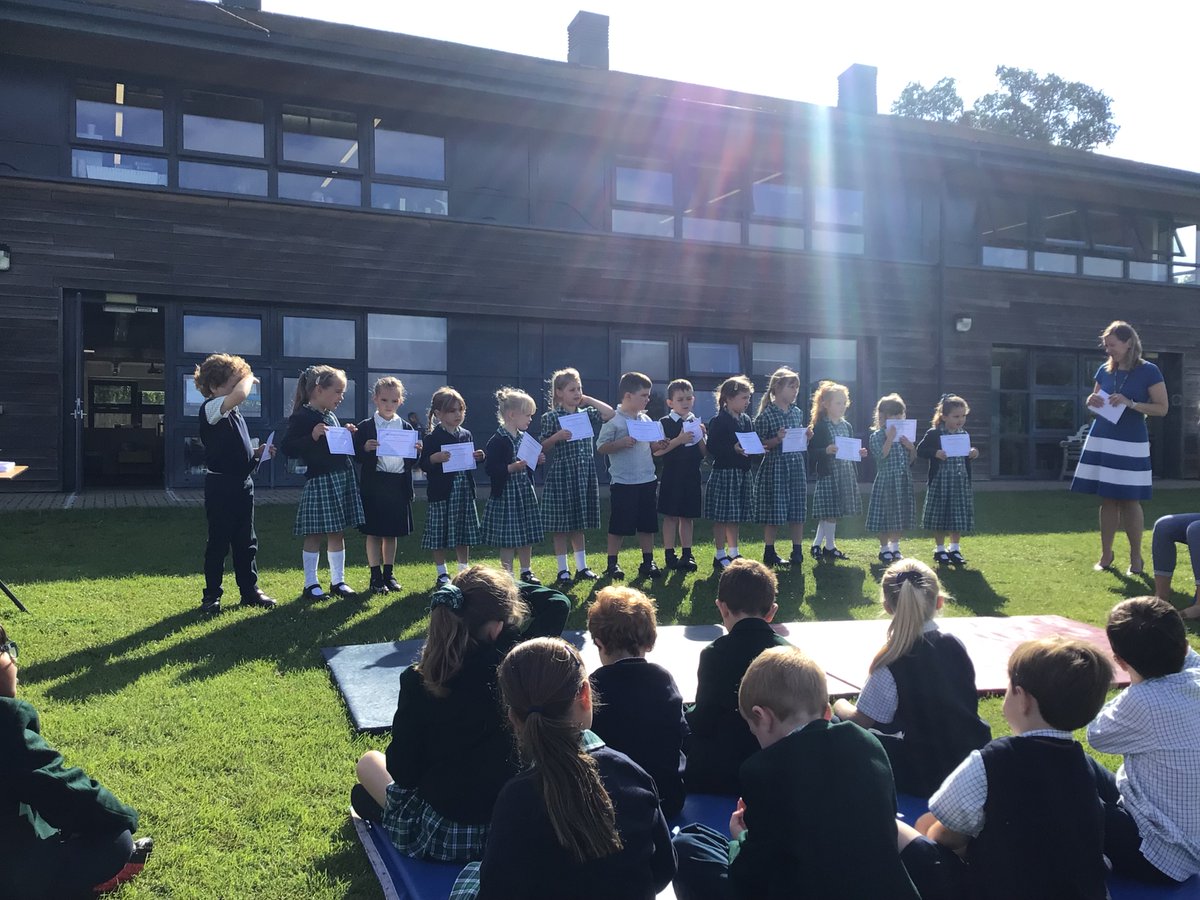 EmbleyHampshire's tweet image. @EmbleyPrep celebrated their last Prep assembly this morning before the end of term in the sunshine outside.