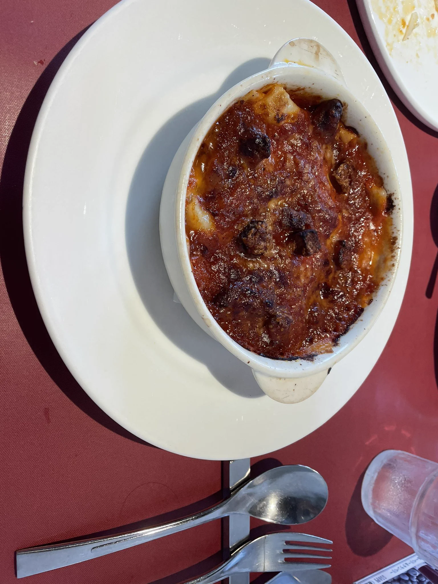 @kaiki_shikemoku ガーリックオイルパスタやばいですよね
ラザニアも絶品ですよ 