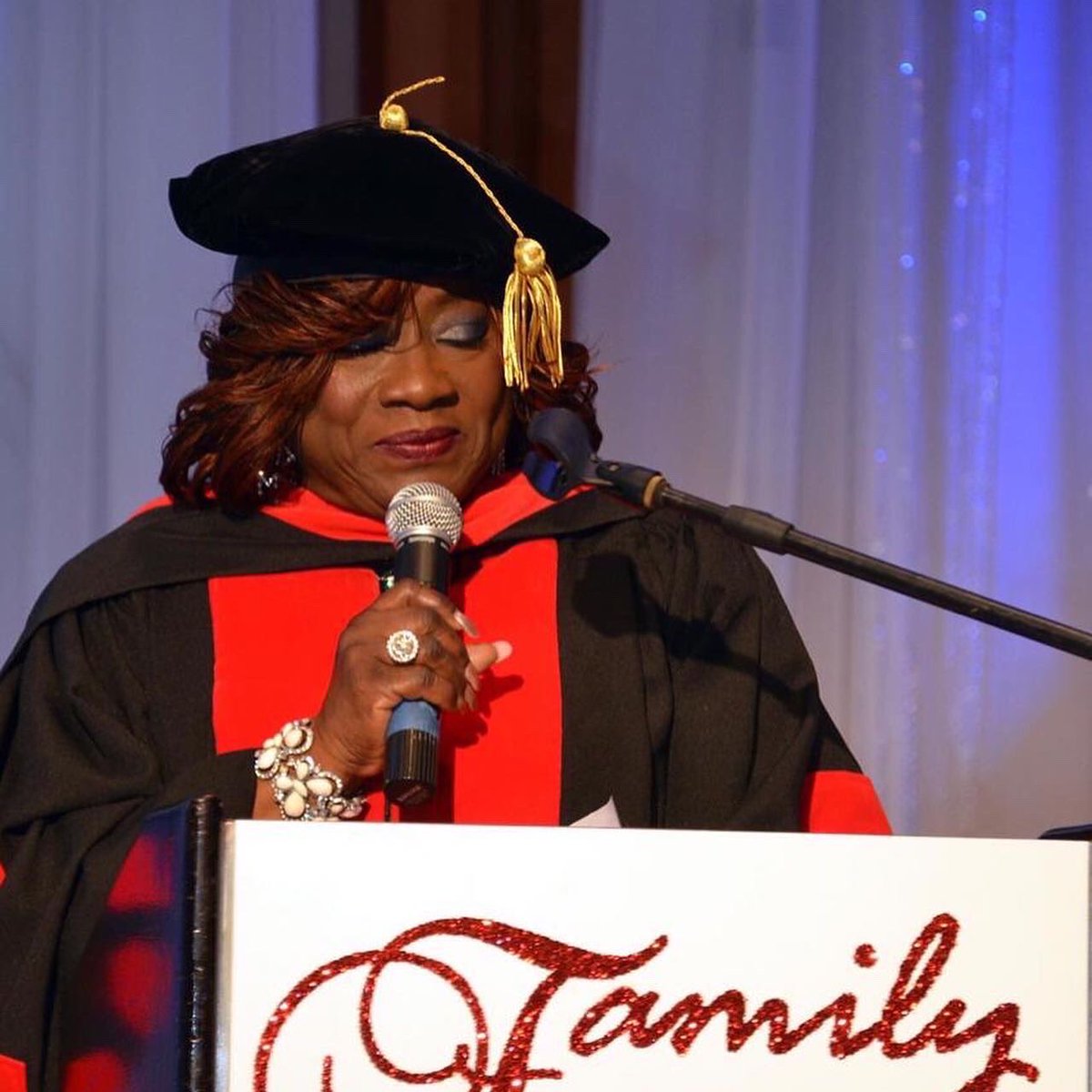 ISAACThePromise's tweet image. God decided to take Dr. Margaret Elcock home to him, 04/07/21
There are fireworks in heaven! She is home. We know that she has touched many of you in many different ways and so we will all be processing this loss in our own way. God is with us and he is the God of all comfort.