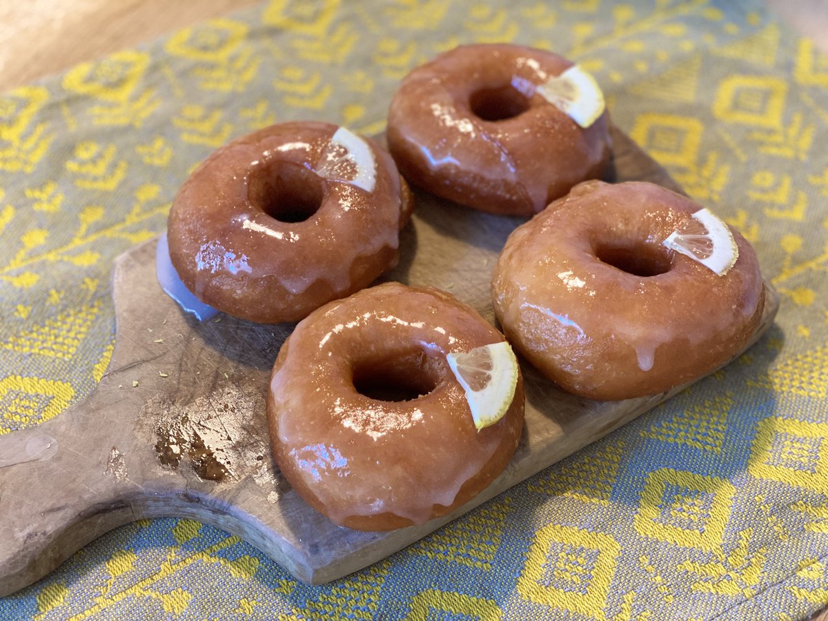 今日は、にちにち白ごはんさん主催のお菓子教室なのです! 