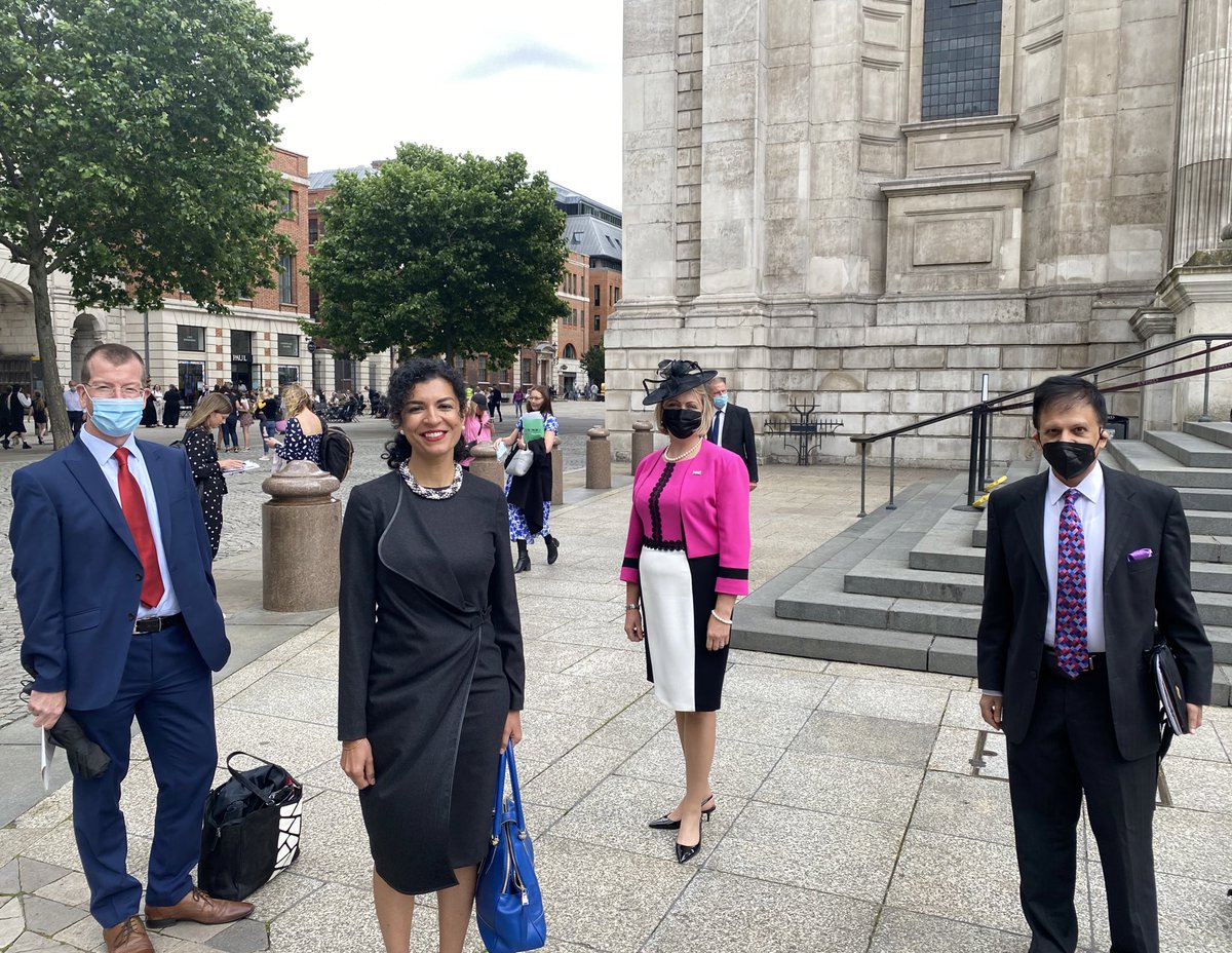 Honoured to attend today’s #NHSBirthday service  <a href="/StPaulsLondon/">St Paul's Cathedral</a>. We must never forget the dedication &amp; bravery of NHS staff we’ve lost and those continuing to protect and care for patients in the fight against Covid. Good to see @HelenStokesLam <a href="/Prerana_Issar/">Prerana Issar</a> <a href="/bodgoddard/">Andrew Goddard</a> in flesh