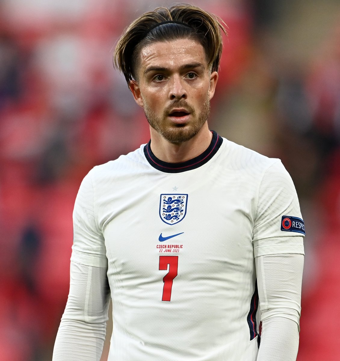 goal's tweet photo. If Jadon Sancho is worth £73 million...

How much is Jack Grealish worth? 💰 https://t.co/i1RSOW2ASF