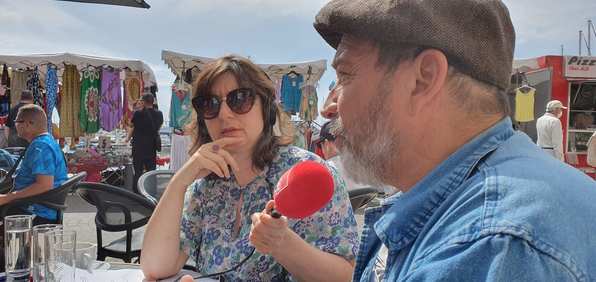 MoussuT's tweet photo. C'est maintenant sur @franceinter : Rendez-vous Place du Marché avec @aurelie_sfez https://t.co/DI7ySJ290B