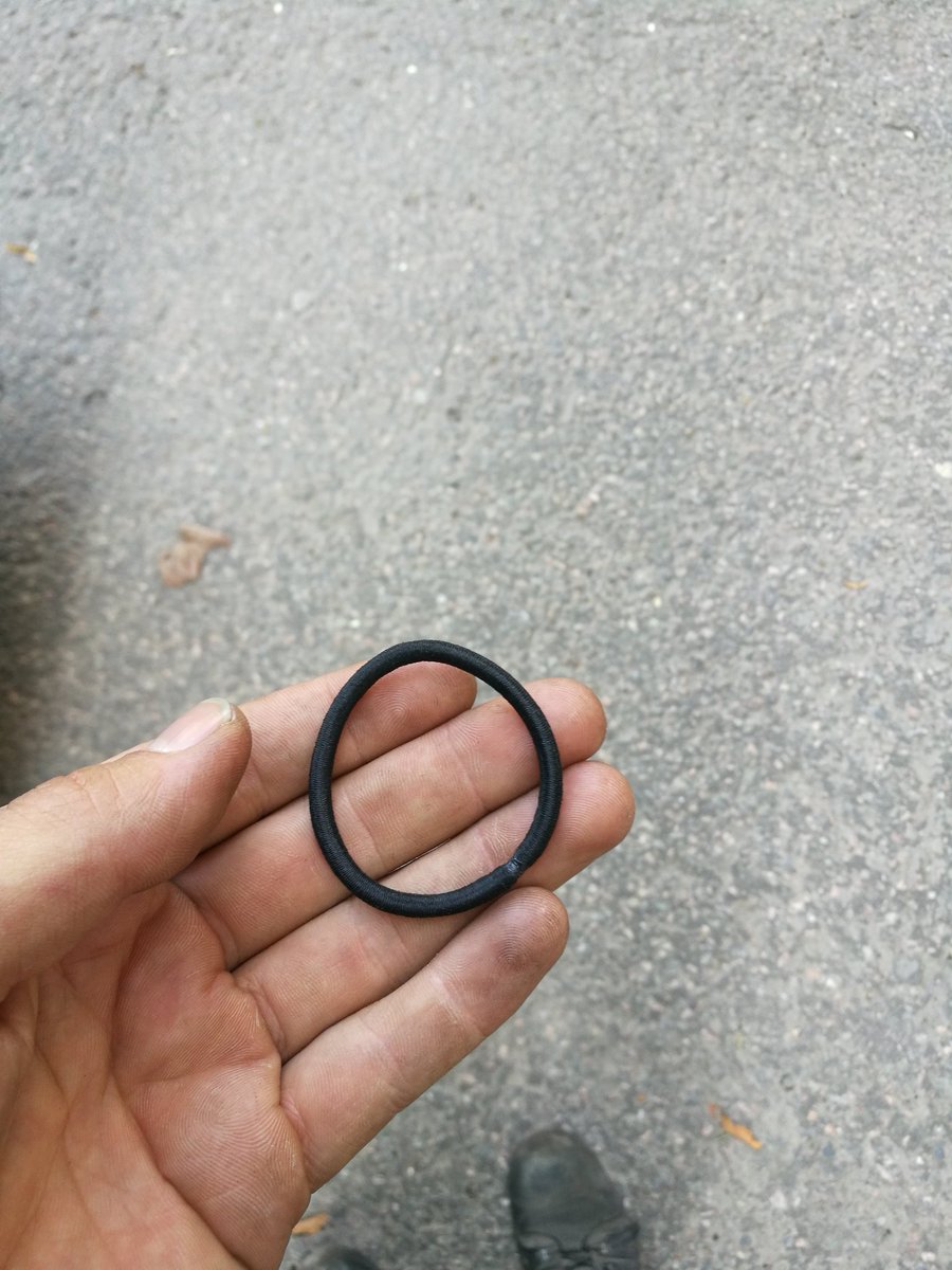 NotsoregularJ's tweet image. Mun ei ole koskaan tarvinnu ostaa pampuloita. Oon käyttäny yhtäjaksosesti 7 vuotta. Näitä löytyy ihan jokapuolelta maasta. #pampula  #pampulanpoiminta #poiminta