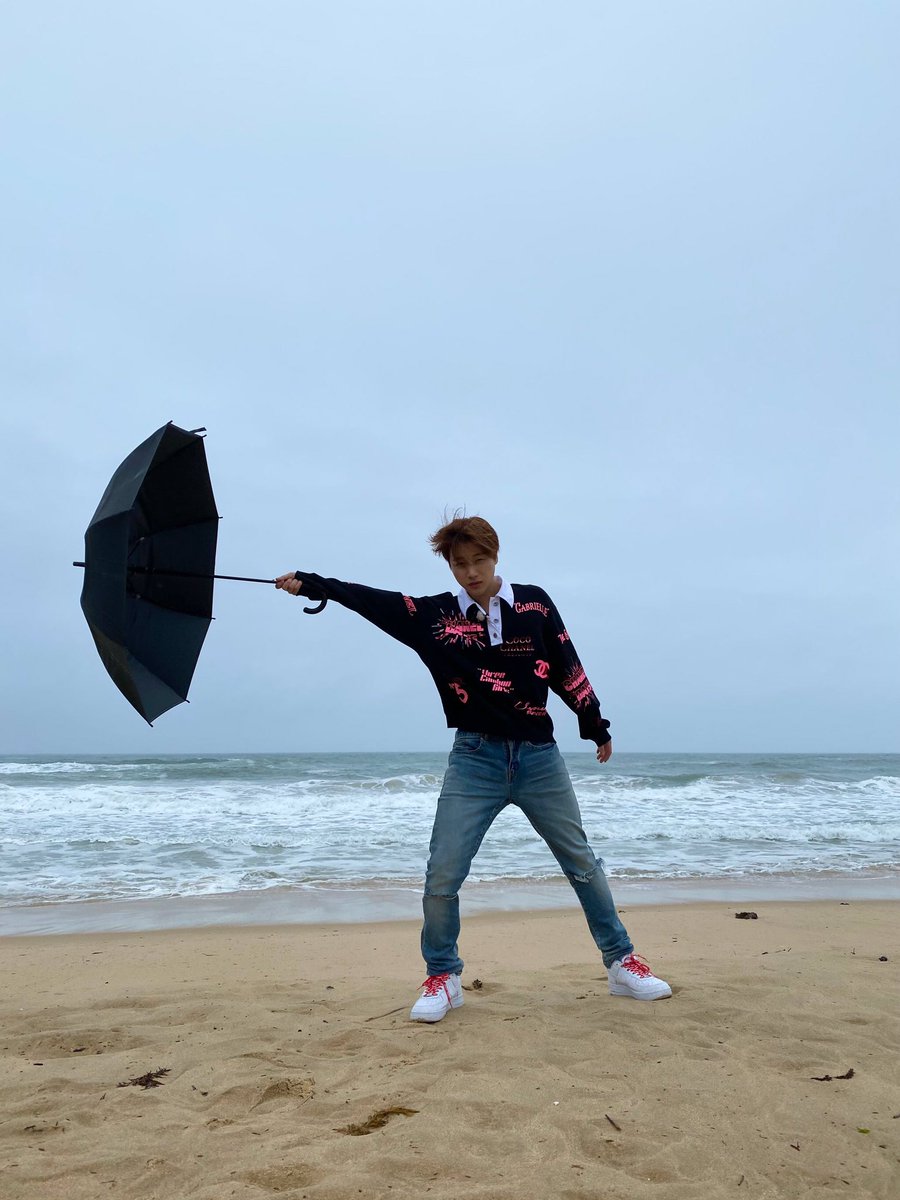 KJHSLOOK's tweet photo. #JINHWAN #김진환 @ikon_gnani_____ #iKON #아이콘 @YG_iKONIC https://t.co/ykhd4gPfdh