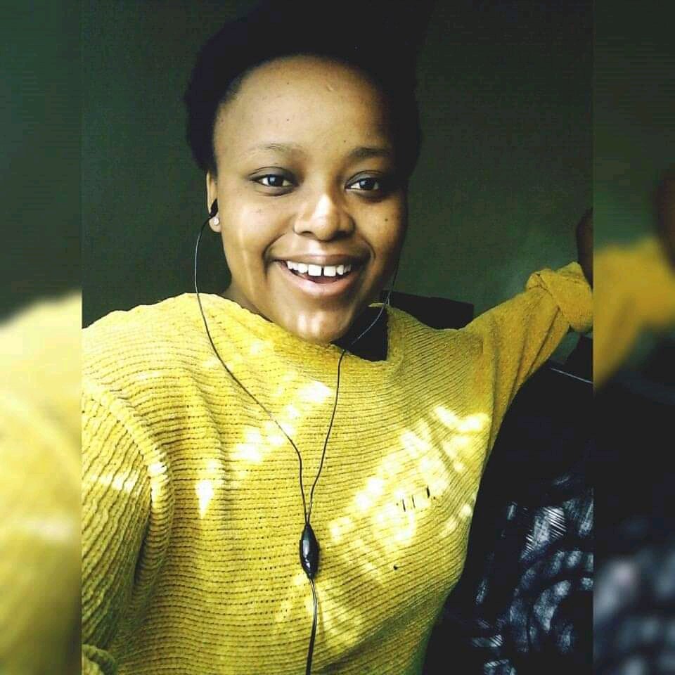 Ayandayanda8's tweet photo. @Ditabe_ 😂😂😂😂 https://t.co/GlCR6PAk2d