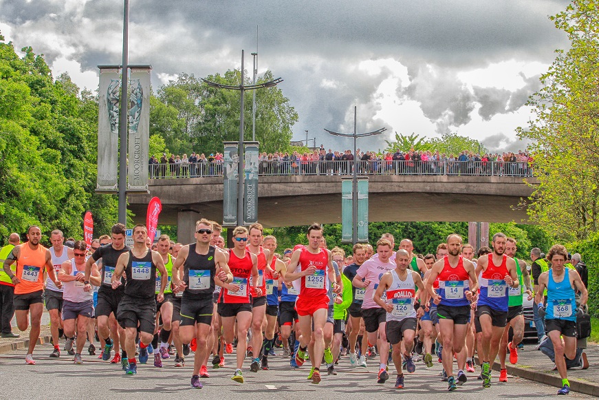 Calling all local businesses! 📣 Does your team like a challenge?🤔

🏃‍♂️🏃‍♀️Take on other organisations from across Stoke-on-Trent, Staffordshire and beyond in the Hanley Economic #PottersArf relay on 26/9!

 Sign up now! pos.li/2j1ps