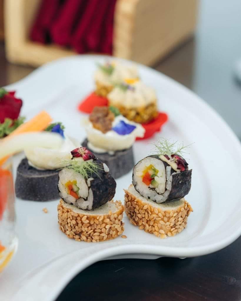 Adaaranmaldives's tweet photo. At Adaaran Resorts, we serve only the very best of seafood.
#adaaranresorts #adaaran #adaaranexperience #AitkenSpenceHotels #maldives https://t.co/10GVg3mxl5