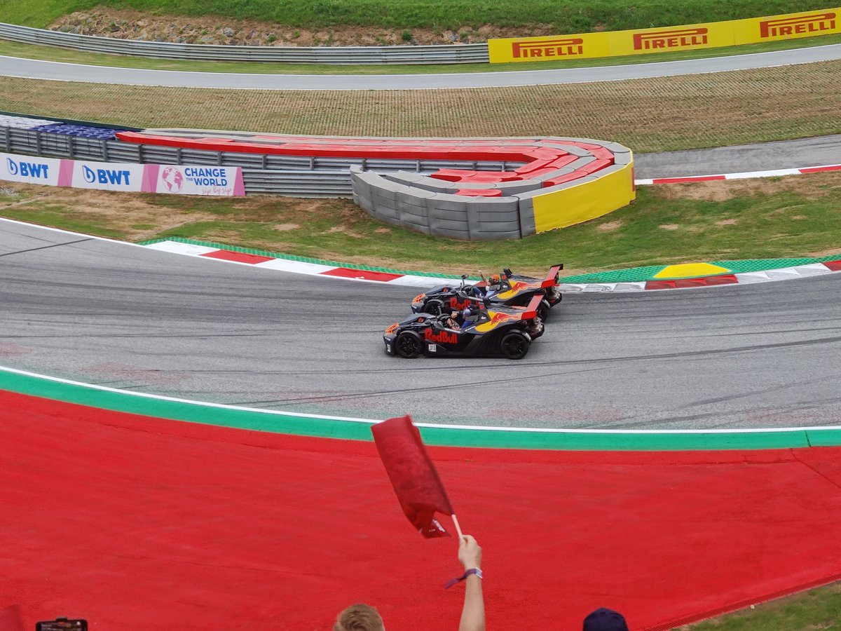 KHendling's tweet photo. What an amazing #AustrianGP #f1 and well done #redbullracing. https://t.co/FFhbEmJsXK