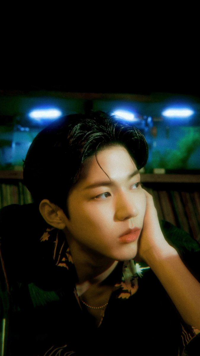 wallpaperDAY6's tweet photo. DAY6 (Even of Day)
<Right Through Me>
Concept Image #도운 배경화면 🐶 

(1080*1920) (1125*2436)

#DAY6 #데이식스
#Even_of_Day #WONPIL
#Right_Through_Me
#뚫고_지나가요

#데이식스배경화면 #day6lockscreen #day6wallpaper https://t.co/LjjCvaC4v2