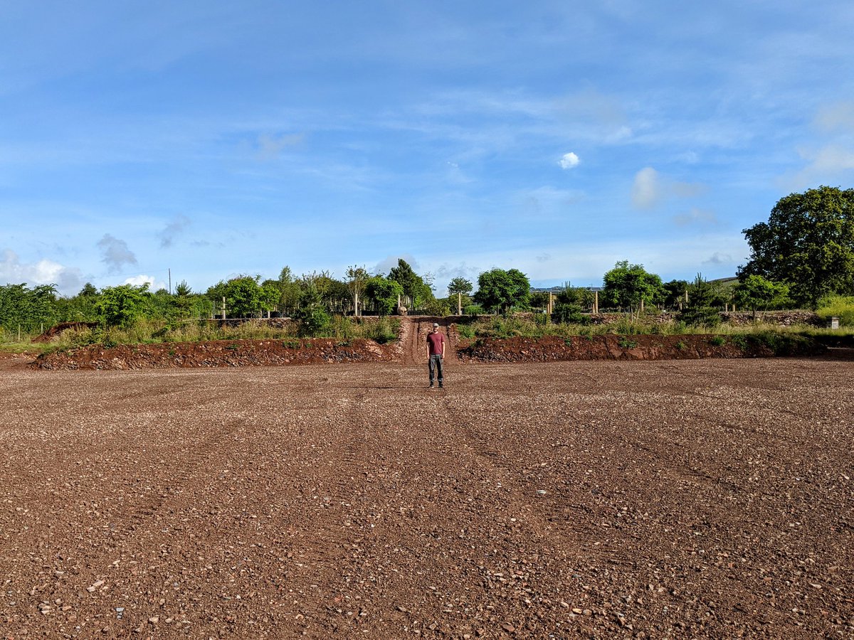 NewWoodTrees's tweet photo. New container area - watch this space! #ukgrown #multistemtrees @The_SGD @ProLandscaperUK @hortweek @LandscapeJuice @TobyBuckland https://t.co/51RBk0Dz8K