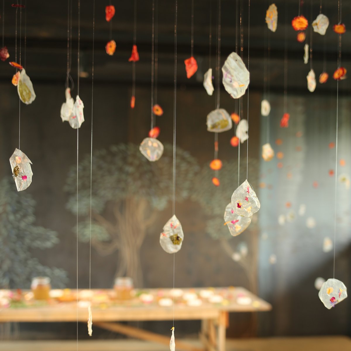 [RETOUR EN IMAGES]
C’était samedi dernier à La cuisine.
Un instant magique avec l’artiste cheffe @debora_incorvaia_  et le pianiste jazzman <a href="/naccarato/">James Naccarato</a>.lorenzo à l'occasion de @nuits_des_forets. Performance culinaire « forêt comestible » et créations au piano.