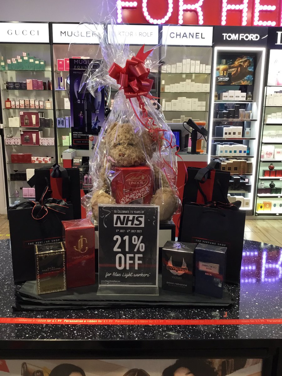 Grandcentral325's tweet photo. Celebrating 73 years of our wonderful NHS! A huge thank you to all the nhs workers. Come into store today with your blue light card and recieve a whopping 21% off your purchase. 🥳 
Offer valid from the 5/07/2021 - 6/07/2021
#NHSBirthday #bluelight #thankyouNHS @TPSPeople https://t.co/K8EK8RdcXn