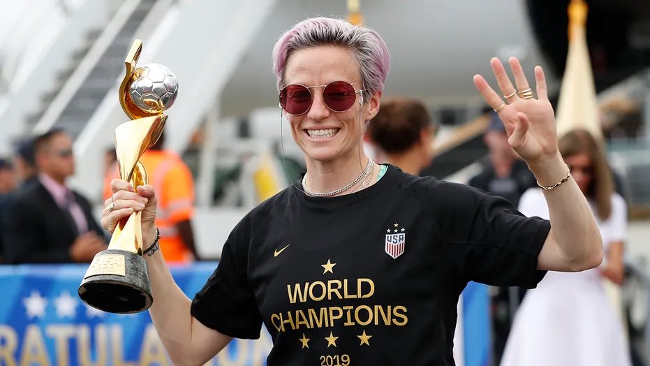Happy Birthday to the living legend, Megan Rapinoe May all her shots be goals   