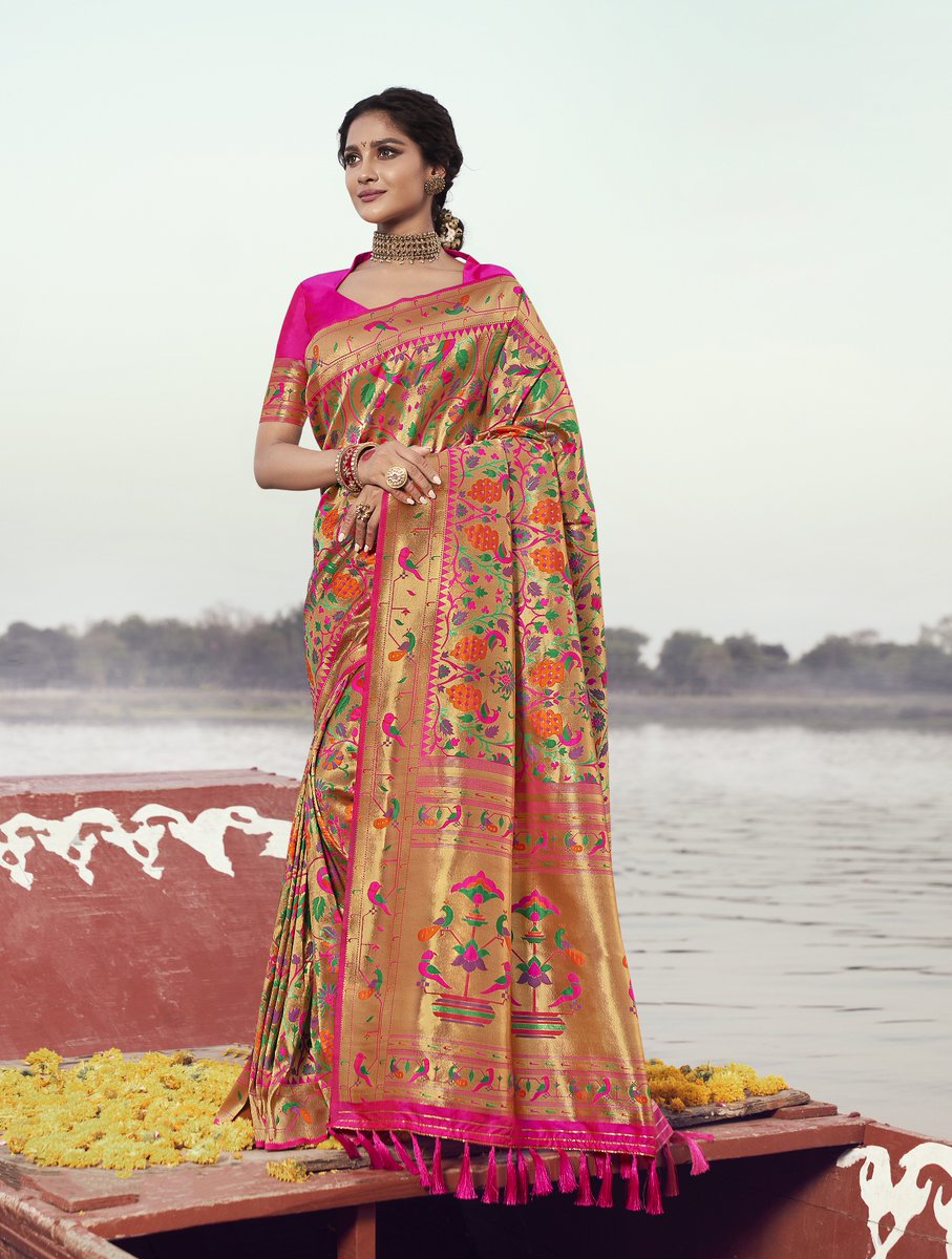 MyShopMart's tweet photo. #saree #sareelove #fashion #sarees #sareelovers #sareesofinstagram #onlineshopping #sareeblouse #sareefashion #indianwear #sareedraping #ethnicwear #handloom #indianwedding #traditional #sareeindia #silksaree #indianfashion #silk #wedding #silksarees #sareelover #sari #instagram https://t.co/AHpsqK6pdA