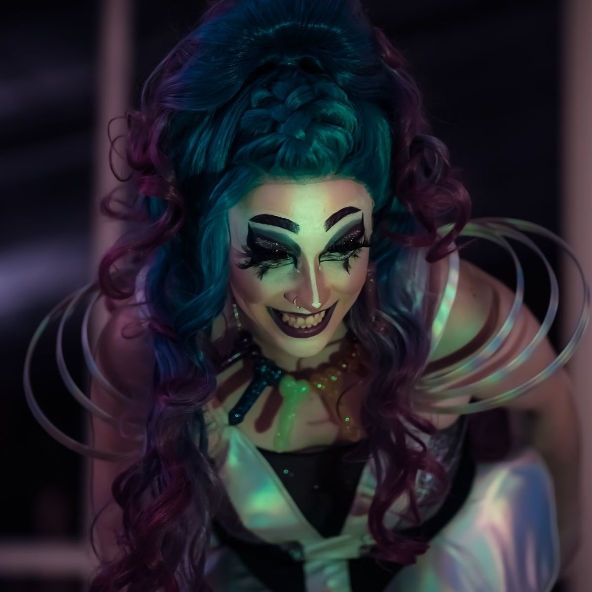 Postgraduates of UTAS! You’re all invited to PSBS &amp; TUSA’s Drag Trivia, hosted by the incomparable TreyLTrash and their trashbags.  

More info:
eventbrite.com.au/e/tusas-postgr…