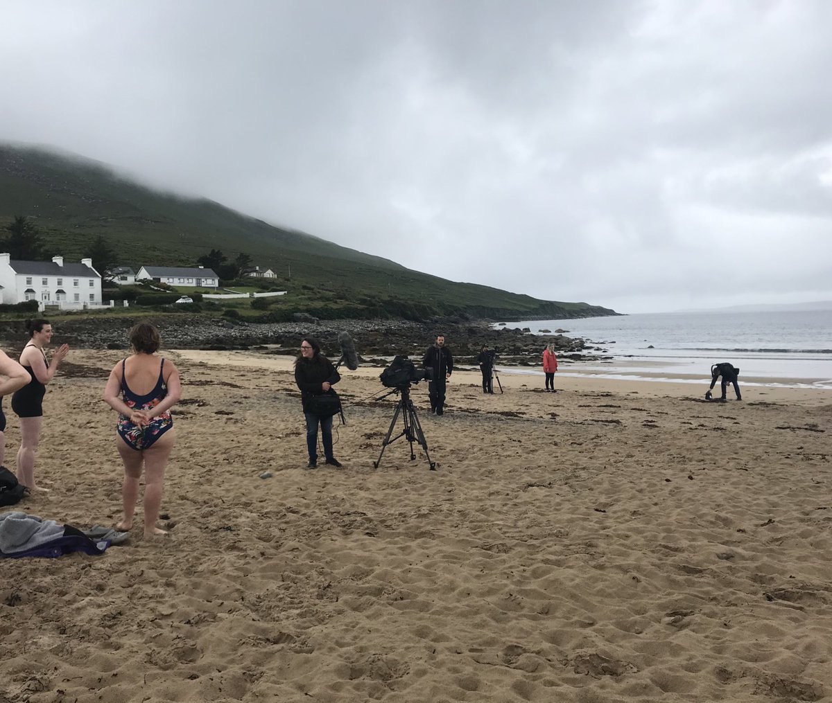 Great to welcome <a href="/TG4TV/">TG4</a> to #Achill this morning to join us for our daily dip. Broadcast soon 😎