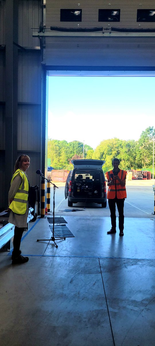 JJGlobalFulfil's tweet photo. It was a pleasure to welcome @tompsays @BBCNorthampton to our UK HQ this morning to chat with the team and send him on his very own picking errand! Listen back on the #BBCSounds app. 🎙️

▶️1:23:20
▶️1:52:17
▶️2:10.37
▶️2:25:00
▶️2:55.16

https://t.co/2ffXsiuOUS https://t.co/oh3AkUaEhJ