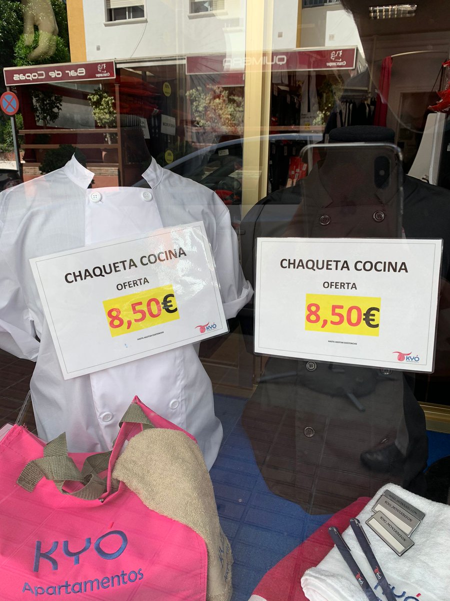 KyoImagen's tweet photo. Seguimos liquidando nuestros stock. ¡Precios increíbles! Camisas de hostelería todas a 5,50€ y chaquetas de cocina desde 8,50€ #liquidacion #stockfuera https://t.co/uacTzJKEPV