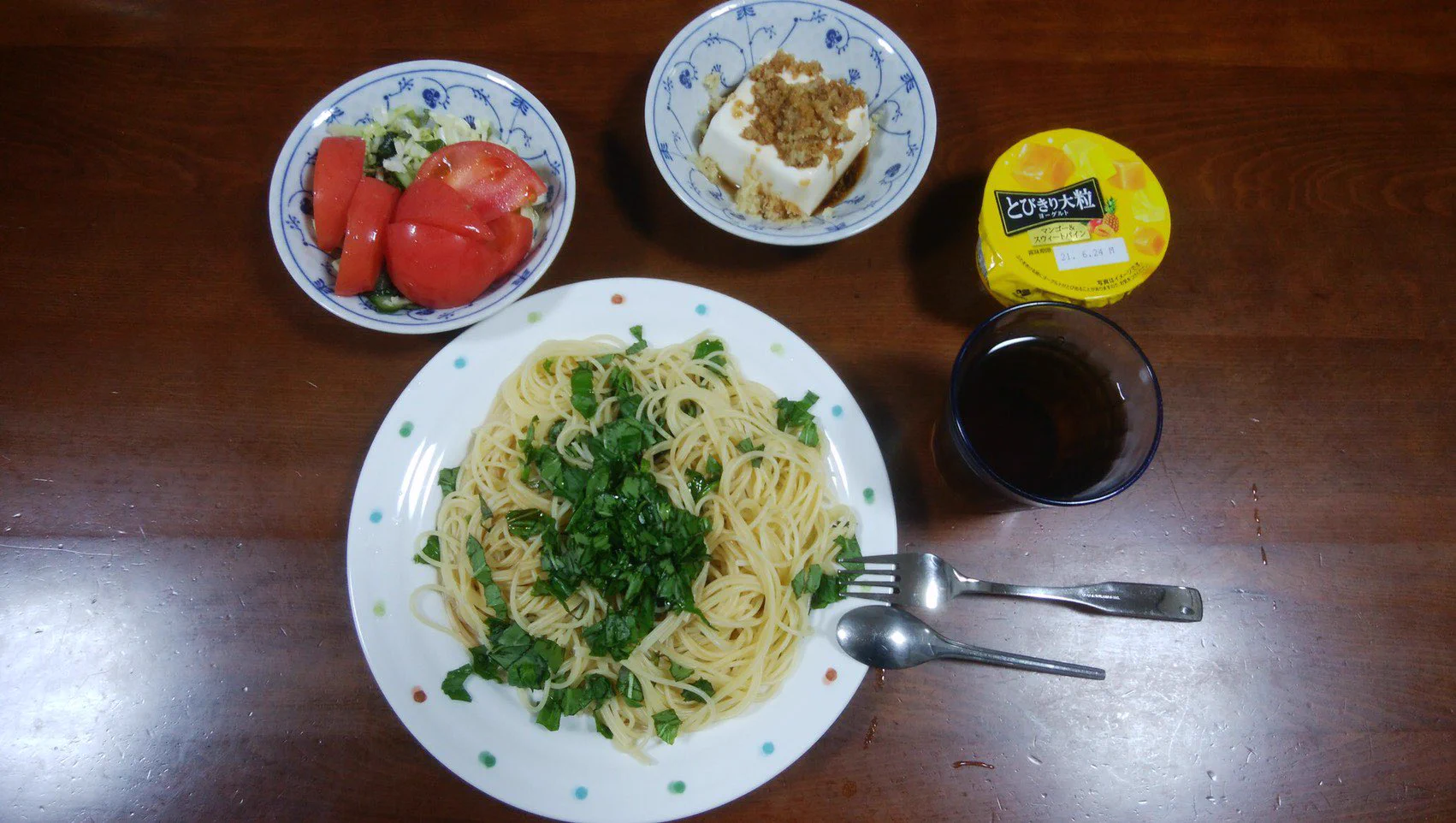 なんかノリノリの父。母が3週間家にいないという初の事態に父70代が毎日作ったご飯が可愛い。