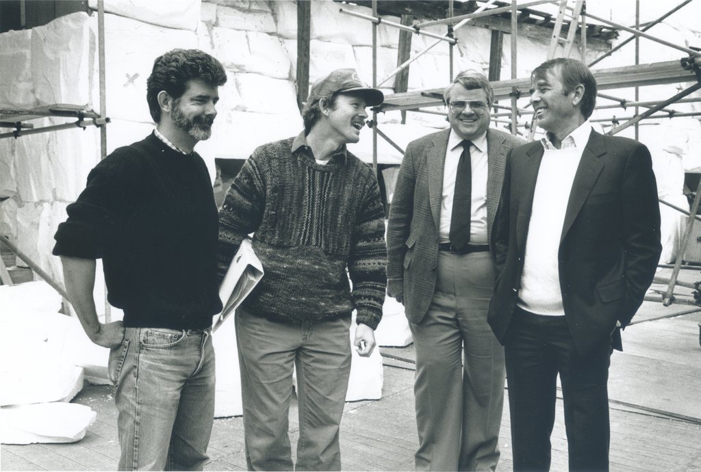 📽️ Laddie behind the scenes, on the set of "Willow".

🎬 LADDIE is ▶️Now Streaming!⁠
smarturl.it/laddie

#georgelucas #ronhoward #bts