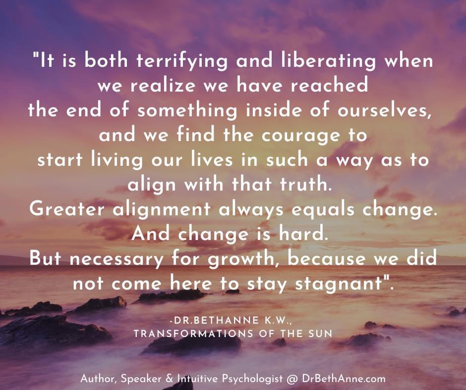 DrBethAnneKW's tweet photo. Some words of wisdom for your Monday. ππ€π
β¨
From my book, Transformations Of The Sun: https://t.co/jlg5MUA738
.
.
β¨
.
.
#DrBethAnneKW #TransformationsOfTheSun #Change #Growth https://t.co/jQj4NxBEvW