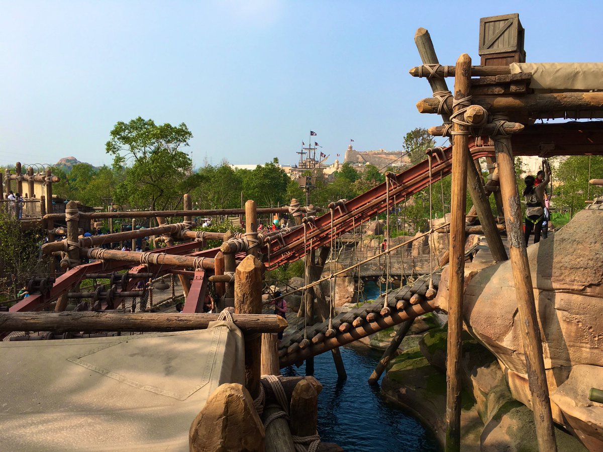 JimShull's tweet photo. Images of Roaring Mountain challenge trail and a construction photo to satisfy rock work fans. Adding a train to the mountain would make it area better. #Disneytrain https://t.co/nxXJrtWPcm