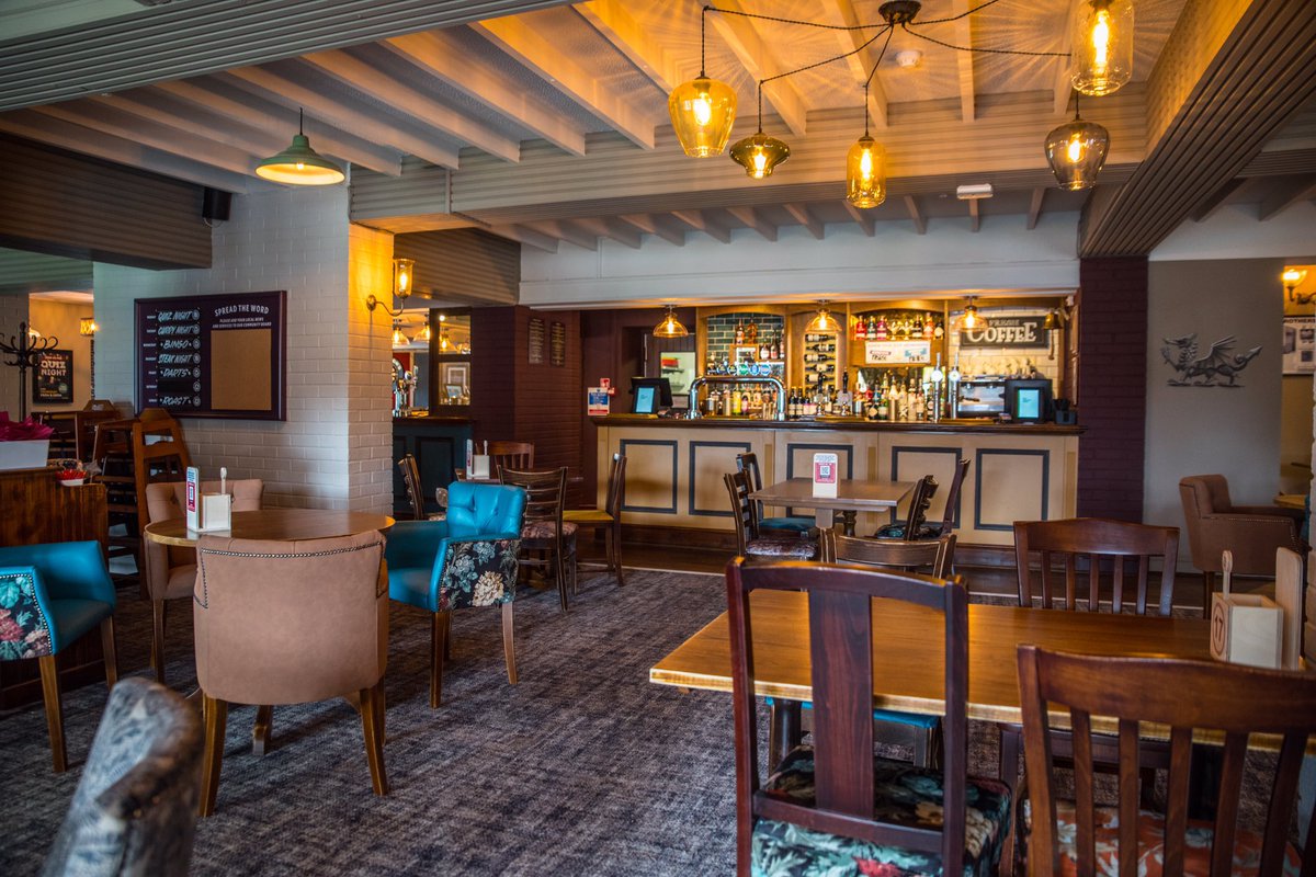 Happy opening day to teammates at Tafarn Y Phoenix! We’ve invested in the former SA Brain pub to give it a huge makeover and today we’re welcoming guests back through the door! #marstons #wearemarstons #wecelebrate #reopening