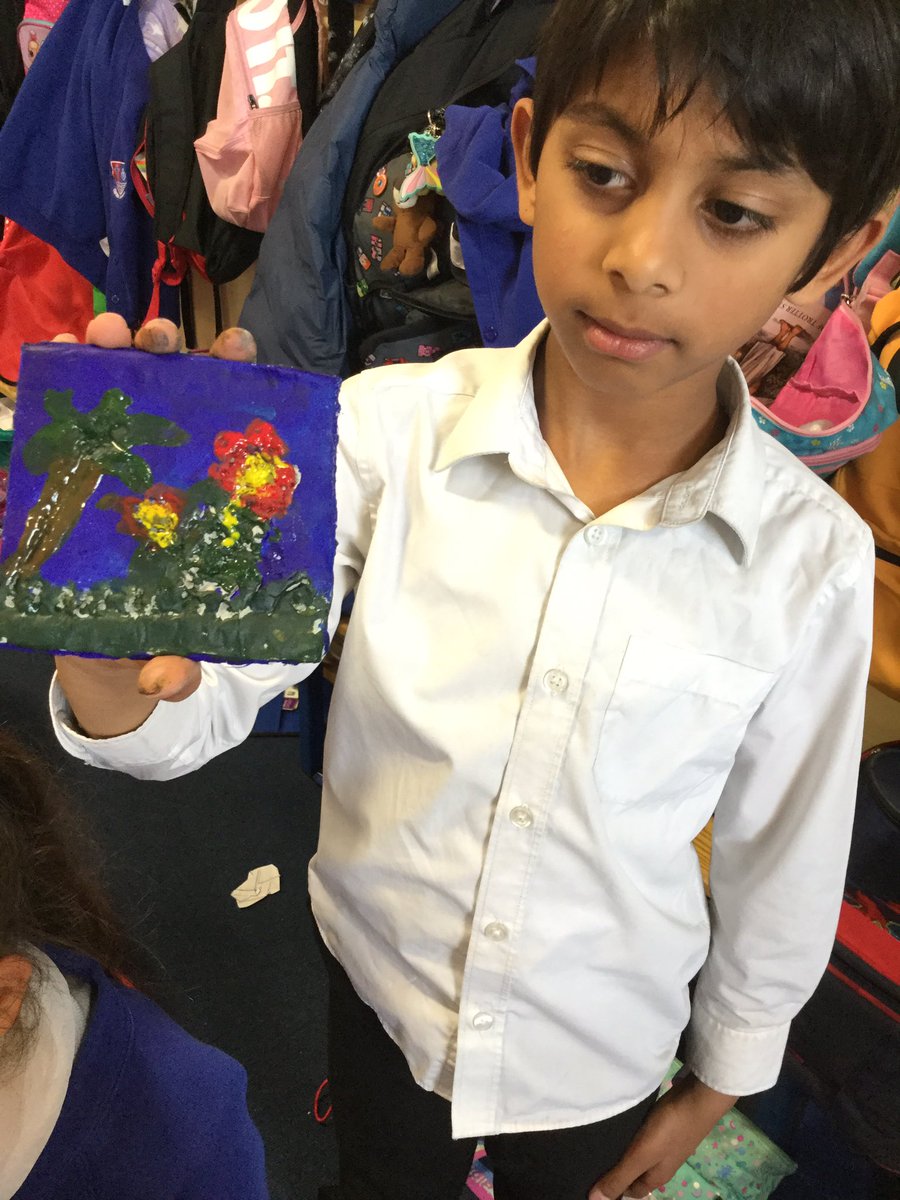 MrsValean's tweet photo. Some delightful clay tile paintings in Ash Class! #creativityiscentral #artiscentral @Centralprimary https://t.co/jn0qQXjZiF