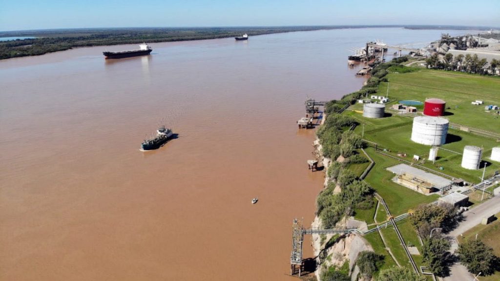 grupolacapitana.com.ar/recuperar-lo-n… los invitamos a leer esta nota de <a href="/HoracioRovelli/">Horacio Rovelli</a> que compartió con nosotros.
“El estado argentino debe hacerse cargo del dragado del Río Paraná” #BuenLunes