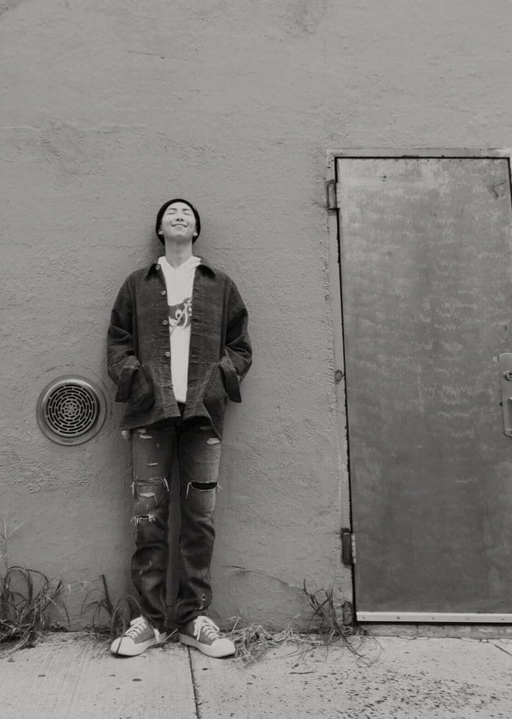 akshayamohanla1's tweet image. Congratulations Namjoon for achieving 17th ALL-KILL on iTunes worldwide with mono 💜🌈🌟
#mono17thKill
#RM #방탄소년단RM #김남준
#방탄소년단알엠