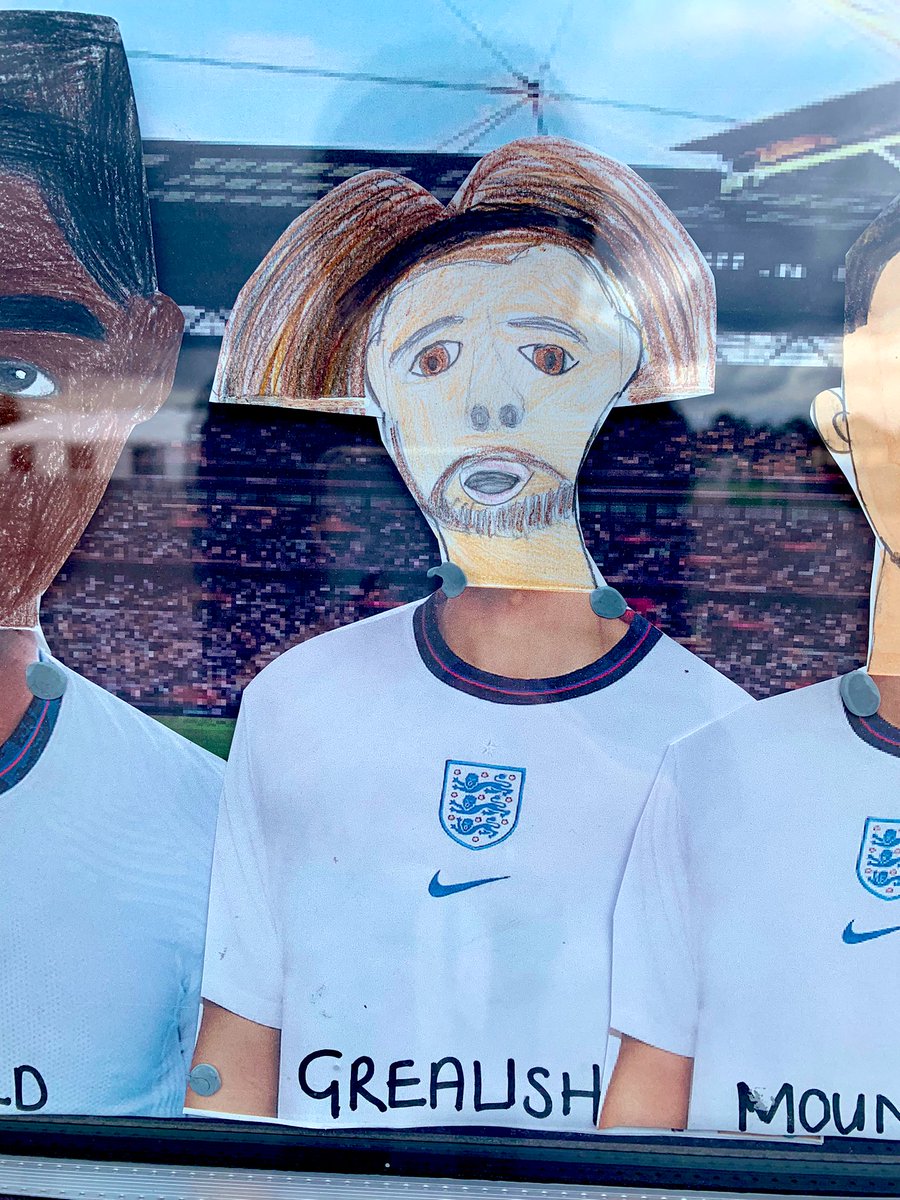 LizzieStocker's tweet photo. This is my favourite/ most optimistic classroom display to date.  @JackGrealish and @JPickford1 I can only apologise (however I think they nailed the  hair). Good luck on Wednesday love from Year 5S 🏴󠁧󠁢󠁥󠁮󠁧󠁿 https://t.co/ygQQL1pwUj