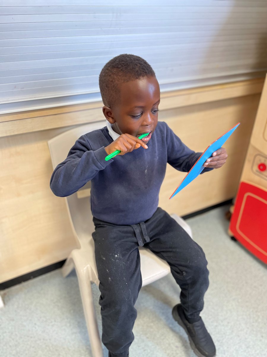 prospecthouse's tweet photo. We are kicking off national #hygieneweek in EYFS, by making sure we brush our teeth after our dinner every day! We can't wait to explore different ways we can keep clean and healthy this week!
#CreateAndCommunicate #BrushingTeeth #hygiene https://t.co/vtk91KreUK